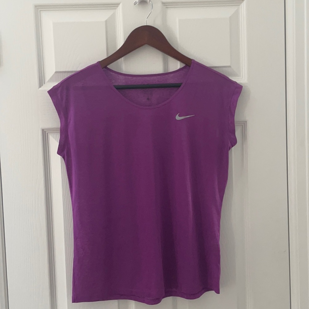 EUC Nike Workout Shirt, sz M